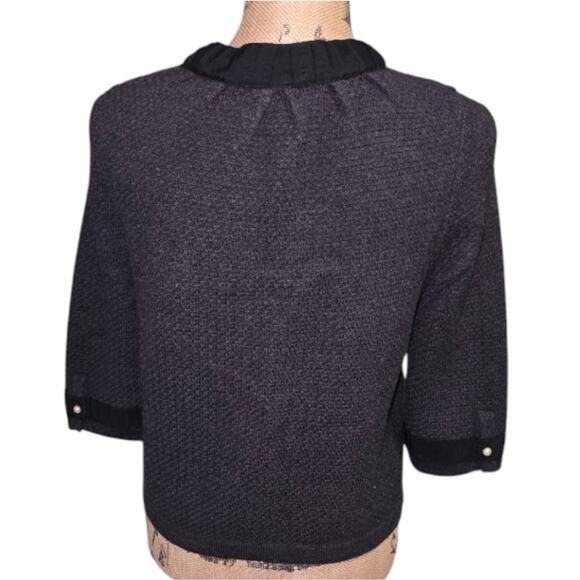 Ann Taylor 100% Fine Merino Wool Chic Black Textured Cropped Jacket Size Medium - Picture 3 of 6